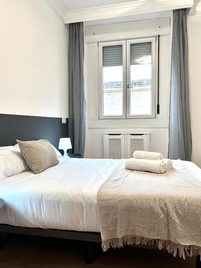Pdv Rooms Мадрид Екстериор снимка